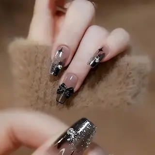 ネイル 鈴木 彩星のネイルデザイン
