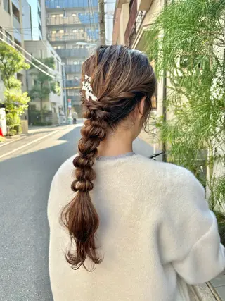 ロング ヘアアレンジ 顔周りカット/透明感 カラー/rioのヘアスタイル