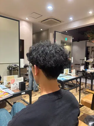 メンズ Rudder 牛嶋のヘアスタイル