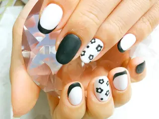 ネイル Lupinus所属・Lupinus ルピナスのネイルデザイン