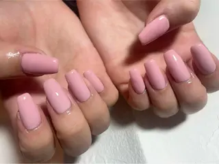 セミロング ネイル ネイルスタジオ シェイクユアハンズのネイルデザイン