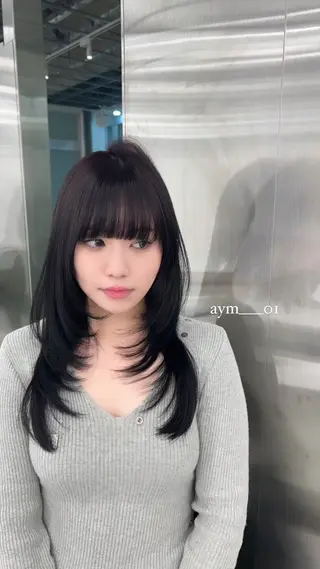 セミロング 韓国ヘア AYUMIのヘアスタイル