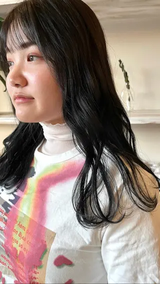 カラー Yurika🕯️ 透明感カラー/ボブのヘアスタイル