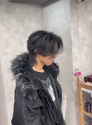 ミディアム パーマ メンズ ニュアンス/フェザー /ウルフ/伶馬のヘアスタイル