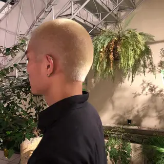 カラー メンズ MAKE'S所属・石坂 暢大のヘアスタイル