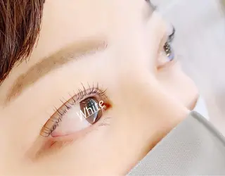 マツエク・マツパ ホワイトアイ HIKARUの眉毛・アイブロウイメージ