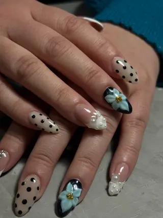 ネイル 個性派NANA ネイルのネイルデザイン