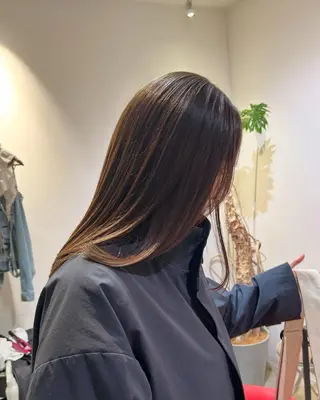ミディアム カラー Journey所属・政木 きららのヘアスタイル