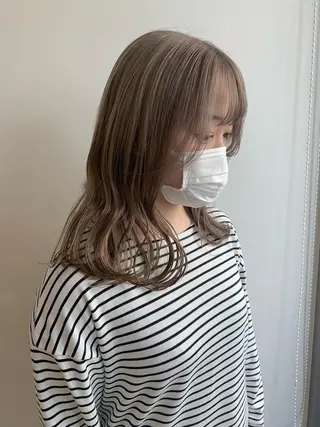 ミディアム カラー moeka レイヤー /艶カラー/韓国のヘアスタイル