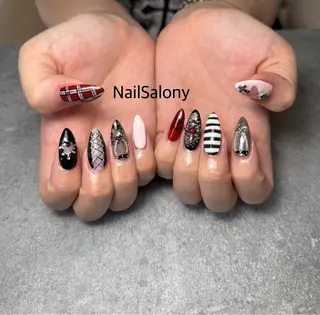 ネイル Nail Salon yのネイルデザイン