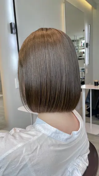 カラー OCHIAI KEISUKEのヘアスタイル