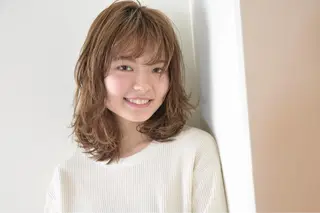 ミディアム パーマ Neolive caffのヘアスタイル