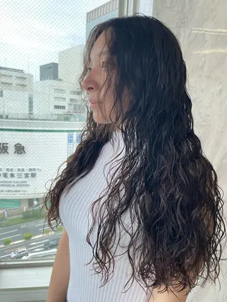 ロング パーマ ヘアアレンジ 🎗秋山勇 /三宮指名No.1のヘアスタイル