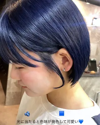 ショート カラー sand yokohama所属・ほの/ボブ/透明感カ ラー/レイヤーカットのヘアスタイル