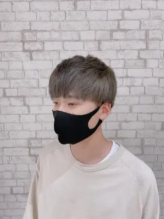 ショート カラー ヘアアレンジ メンズ ブリーチなし艶カラー 東家のヘアスタイル