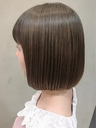 ミディアム カラー 🩷🍭中津・梅田 エリア🍬💜のヘアスタイル