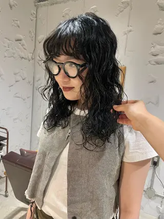ミディアム パーマ レイヤー×初 パーマ|hinakoのヘアスタイル