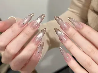 ネイル Venusパラジェル 長さだし専門店のネイルデザイン