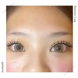 マツエク・マツパ Neoest Log ＋ bell所属・荒川 鈴菜のヘアスタイル
