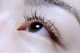 マツエク・マツパ 痛ネイル/ワンホン/ フィルイン/長さだしのネイルデザイン