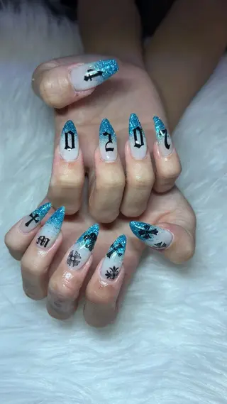 ネイル R2nail所属・R2 nailのネイルデザイン