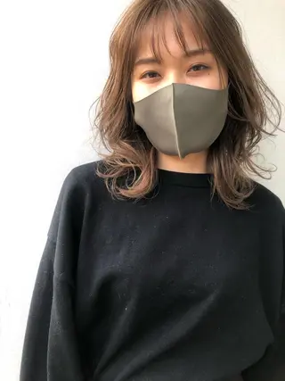 ミディアム カラー ZOA classic hair所属・東 みのりのヘアスタイル