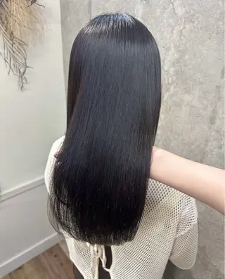 ロング 柴田 すず花のヘアスタイル