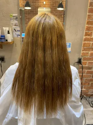 ロング 佐藤/本物志向の 髪質改善サロンのヘアスタイル