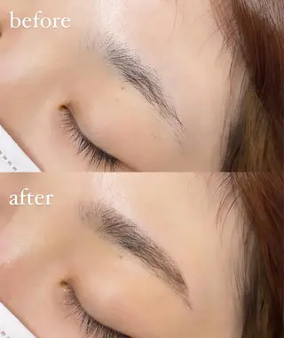 アイブロウ Me d'eau所属・Me d'eau Rinaのネイルデザイン