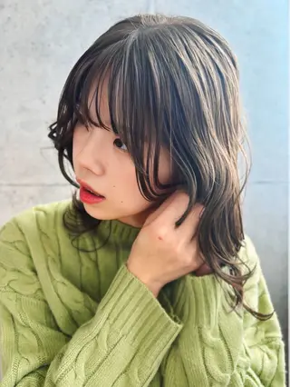 ミディアム カラー LIFE 本店所属・ハイトーン×韓国 レイヤー/ 小林達哉のヘアスタイル