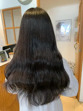 ロング 庄司 沙羅のヘアスタイル