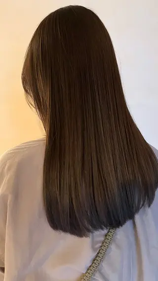 ロング カラー Naoka 平尾/高宮のヘアスタイル