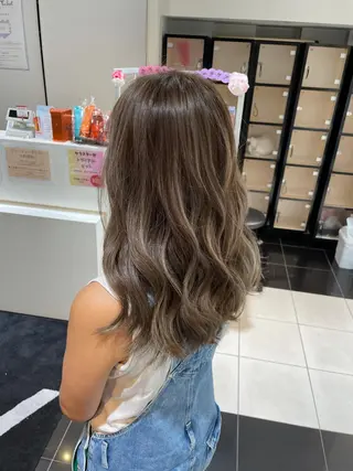 ロング カラー 佐野 優斗のヘアスタイル