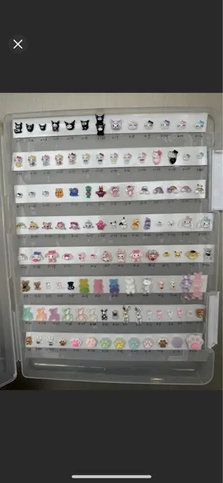 ネイル miu miuのネイルデザイン