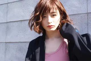 シンプル+αな デザインを 松崎陸のヘアスタイル