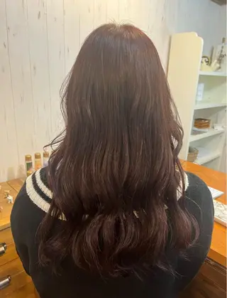 ロング カラー nana by pique所属・石津 瑚々奈のヘアスタイル