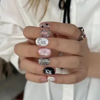 ネイル hinako /個性派ニュアンスのネイルデザイン