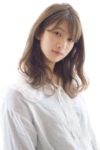 セミロング カラー ディレクター ノナカのヘアスタイル