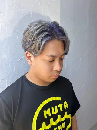 カラー メンズ 井上 萌のヘアスタイル