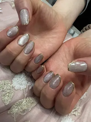 ネイル Luminous ⭐︎のネイルデザイン