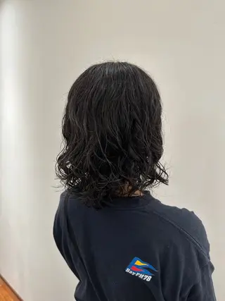 ミディアム パーマ 鈴木 優斗のヘアスタイル