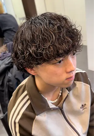 パーマ メンズ 年間2000名担当◎ パーマ職人/仲原佑樹のヘアスタイル