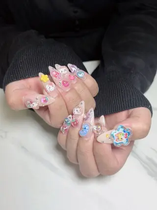 ネイル Eclat所属・川島 純奈のネイルデザイン