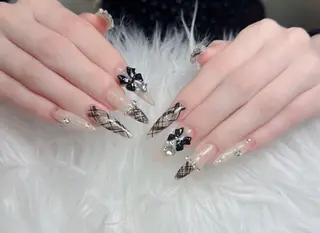 ネイル Lenie Nailsのネイルデザイン