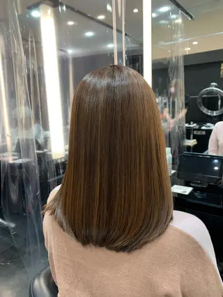 セミロング カラー 艶髪/白髪ぼかし ヘッドスパ/大野結菜のヘアスタイル