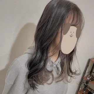 カラー 坂成 一樹のヘアスタイル
