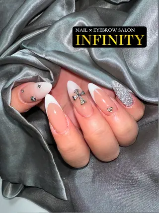ネイル INFINITY所属・INFINITY 💎のネイルデザイン