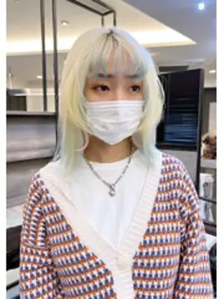 ミディアム 🎀ハイトーン特化 konomi🎀のヘアスタイル