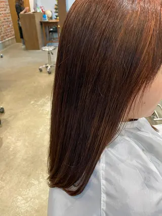 ロング カラー ekka所属・沖田 舞衣のヘアスタイル