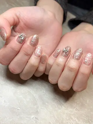 ネイル Belle まえだ ⋆. 𐙚 ⌒♡｡．のネイルデザイン